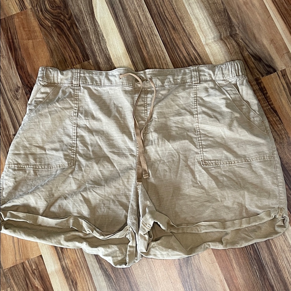 Lane Bryant Pull On Khaki Tan Women's Shorts